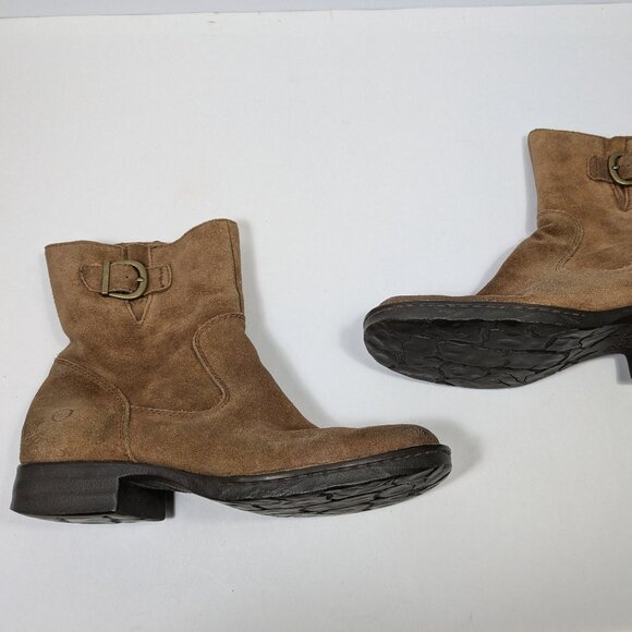Born Brown Suede Ankle Boots Zip Side Buckle Accent Size 7.5M Boho Western - Picture 1 of 14